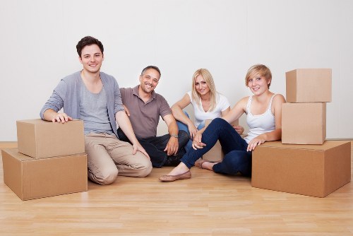 Packed moving boxes and home removal service in Shoreditch