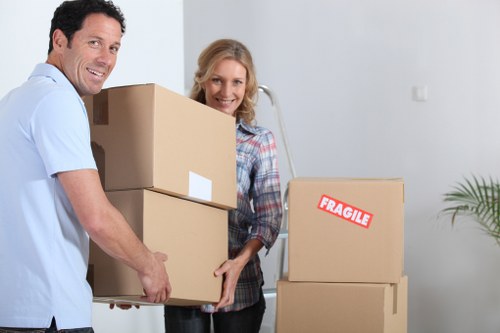 Careful packing for student removals in Shoreditch